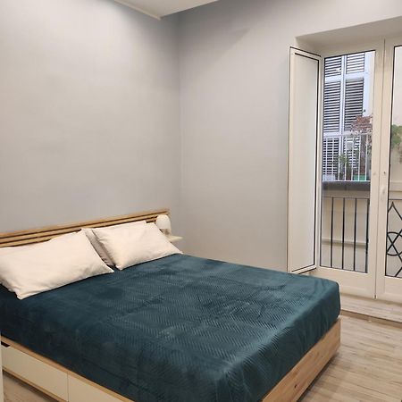 Casa Giupa Hotel Наполи Екстериор снимка